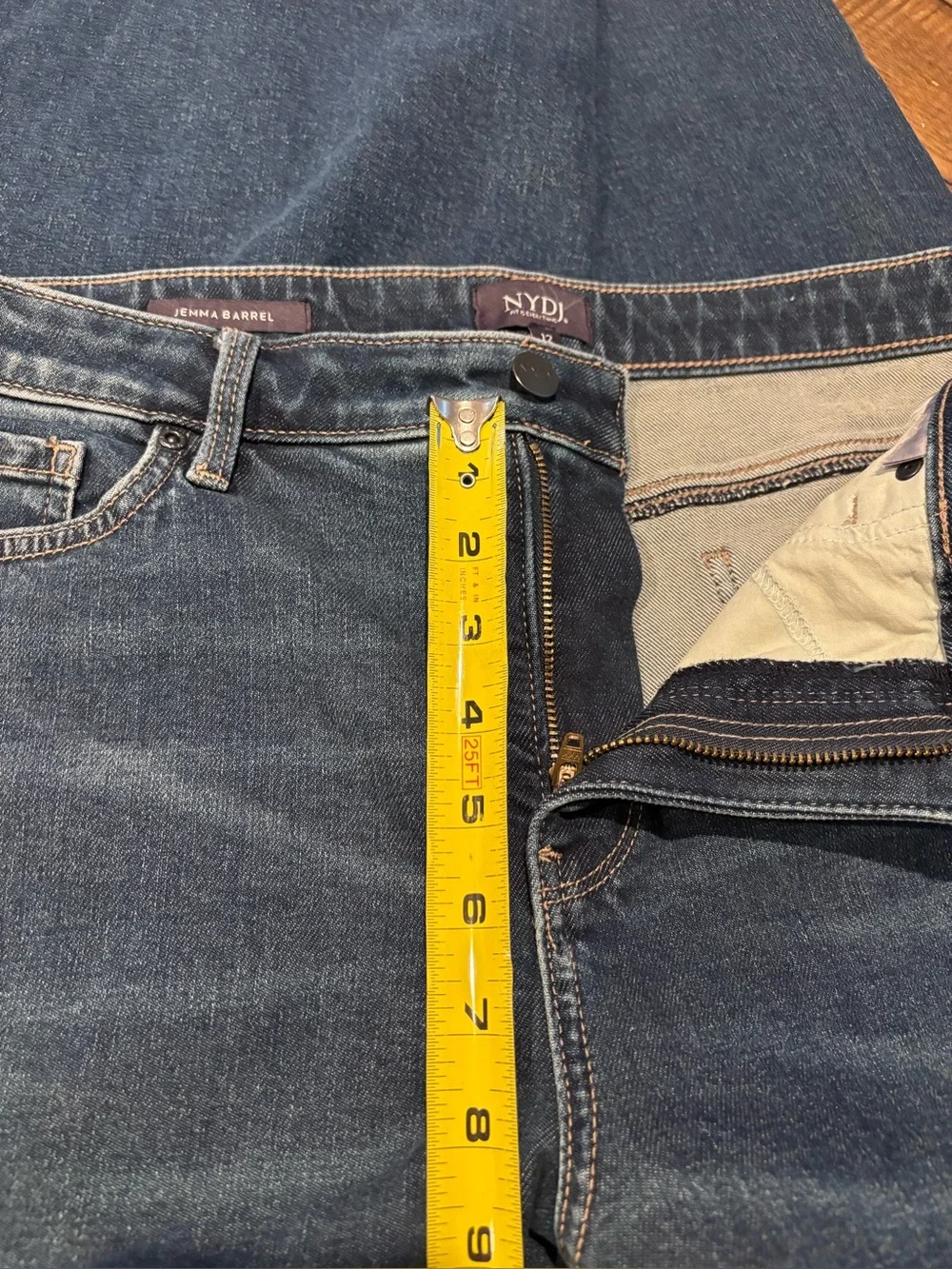 NYDJ JEMMA BARREL JEAN SIZE 12 MID WASH GREAT CONDITION
